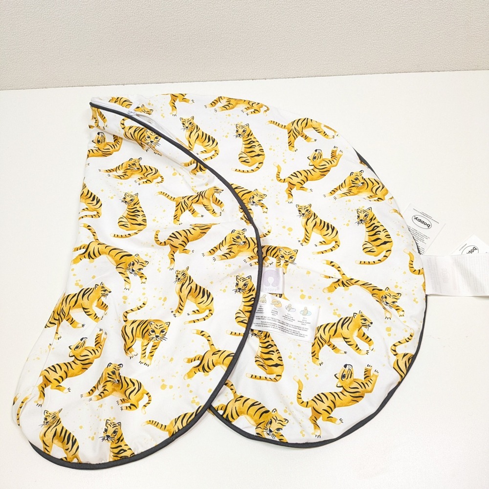 RARE Boppy Original Nursing Pillow Cover Tiger Print Safari Discontinued 2020 - Picture 6 of 8